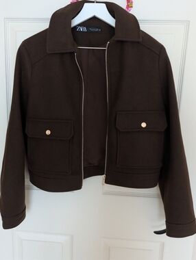 ZARA Women's Dark Brown Zip-Front Shirt Jacket with Gold Snap Details